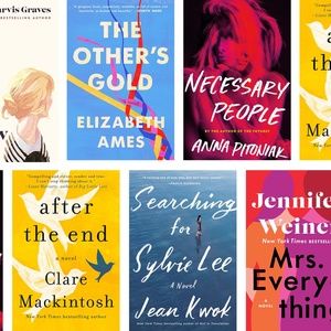 4/$100!🌱 95$ Mystery Box Random Women's Book Lot